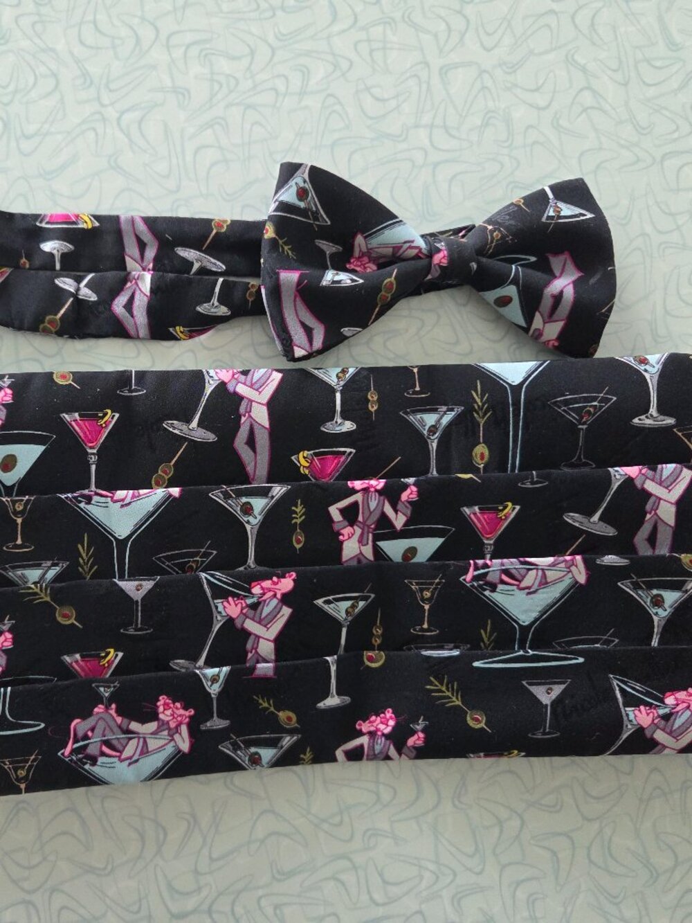 Nicole Miller Pink Panther Cummerbund and Bow Tie